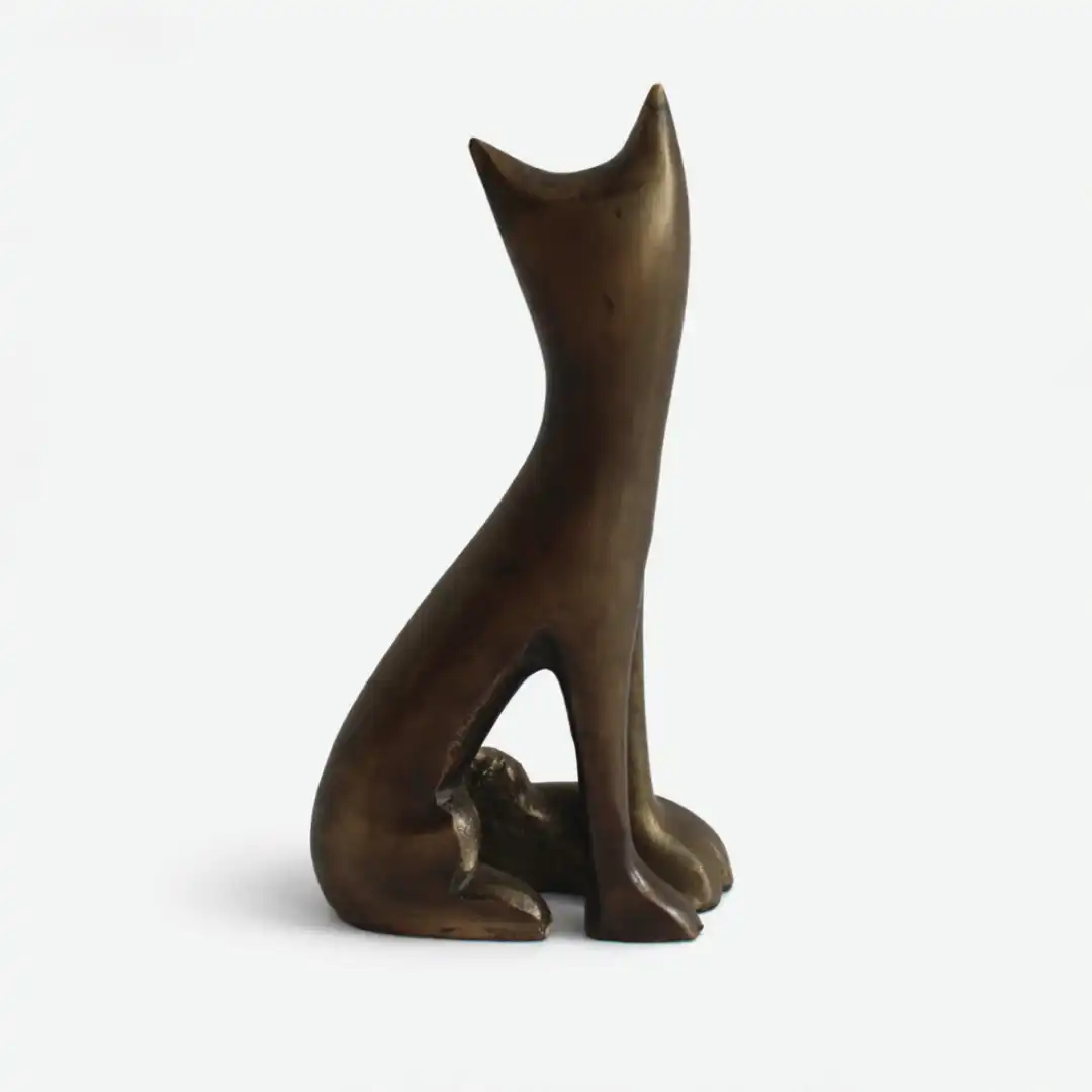 Jade Whisper Cat Statue | Minimalist Animal Sculpture - Image 4